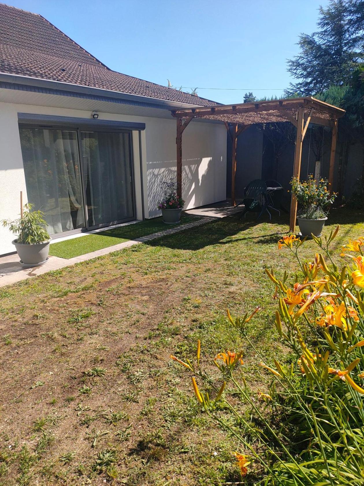 Le Ptit Atelier, Appartement Cosy A Champagnole Exterior photo